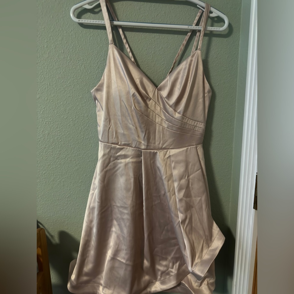 Light Pink Windsor Dress size 7